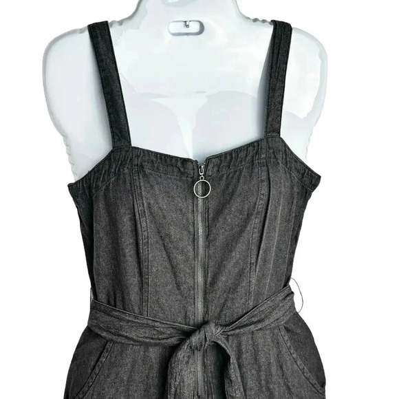 91 Cotton On Black Charcoal Denim Zip Front Tie Belt Jumpsuit Romper Women's 2 - Picture 2 of 9